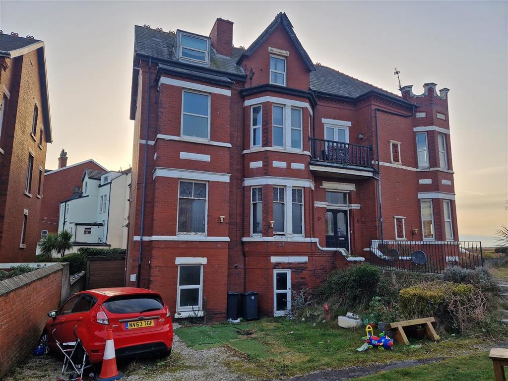 First Floor Flat, 77C, Promenade, SOUTHPORT, Merseyside, PR9 0JJ