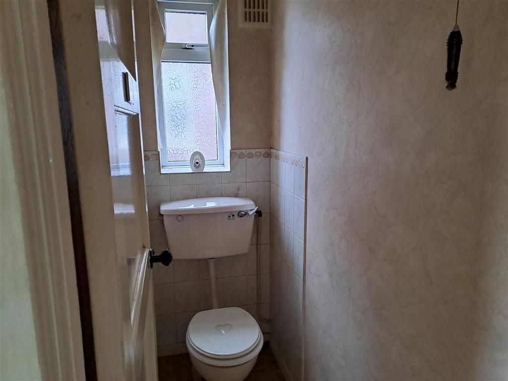 91, Almond Tree Avenue, COVENTRY, West Midlands, CV2 1JR