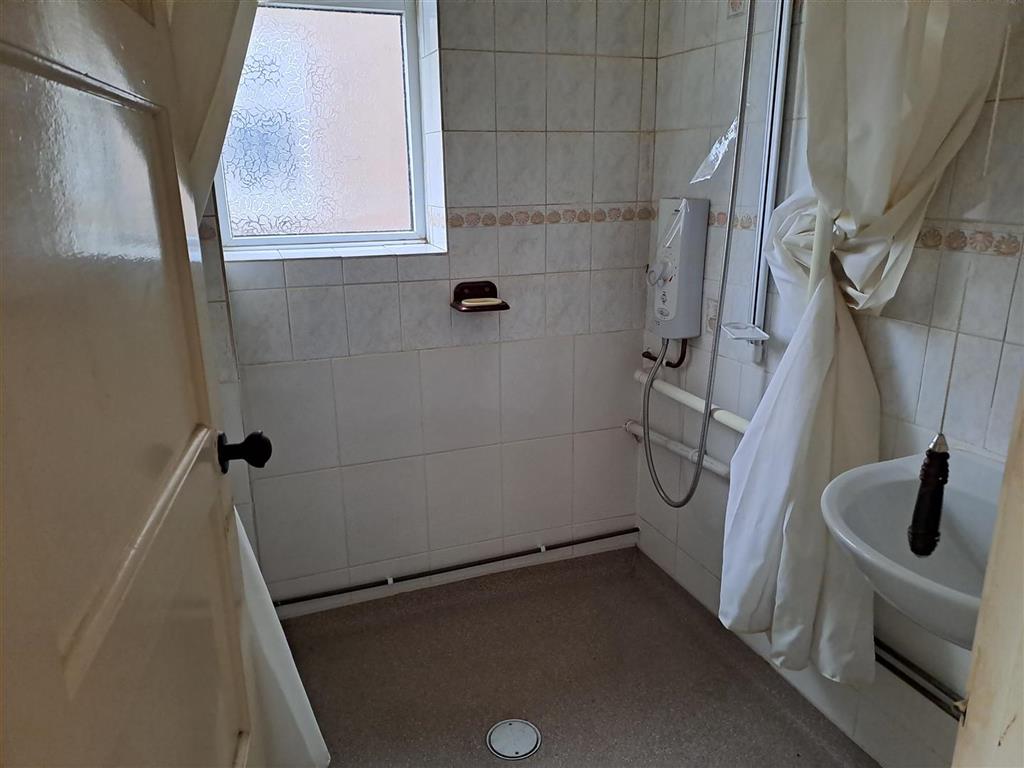 91, Almond Tree Avenue, COVENTRY, West Midlands, CV2 1JR