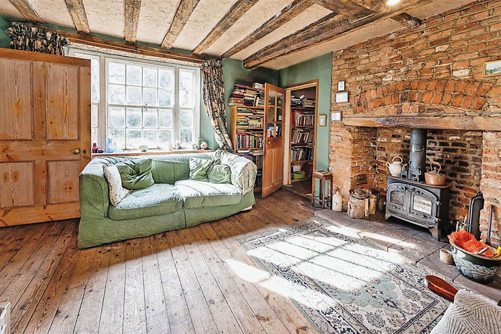 Locks Farm, Briston Road, NORWICH, Norfolk, NR11 7BQ