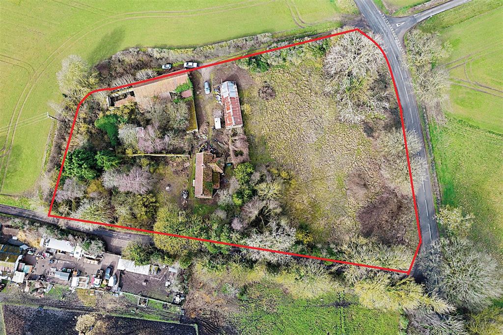 Locks Farm, Briston Road, NORWICH, Norfolk, NR11 7BQ