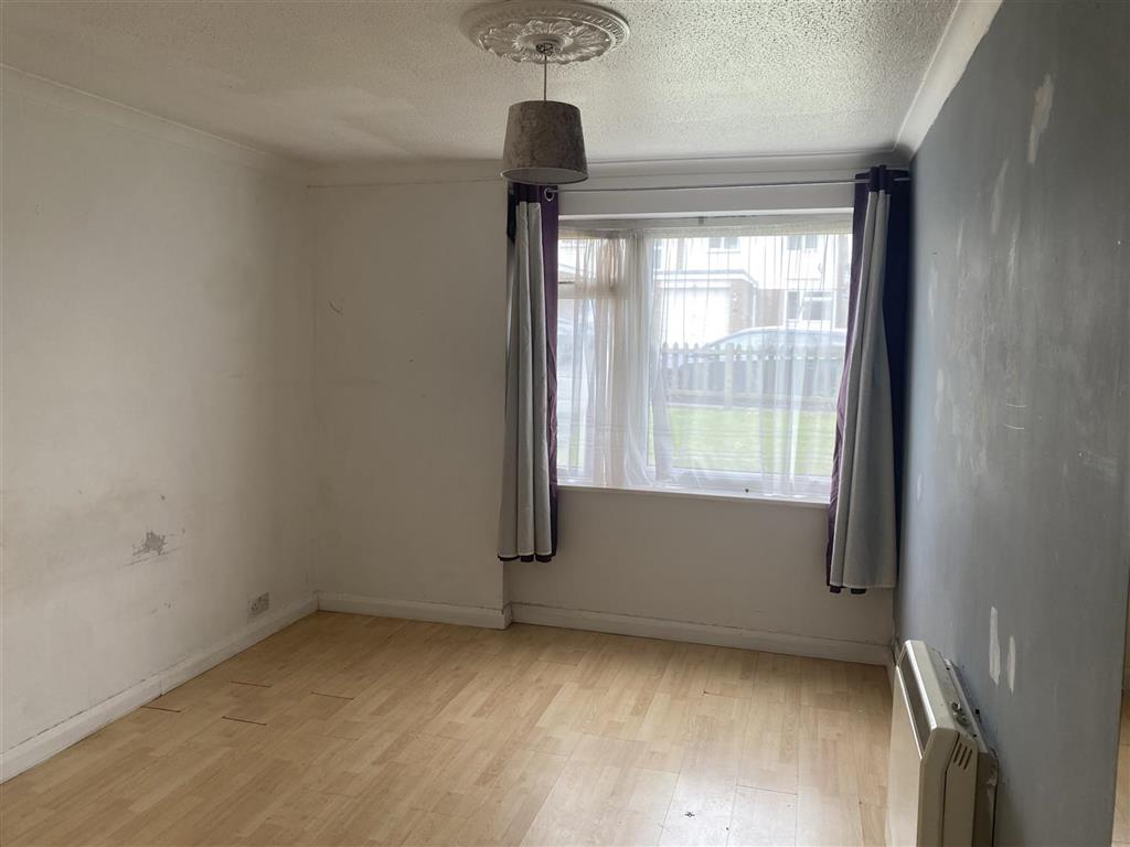 40, Bingley Close, SNODLAND, Kent, ME6 5PS