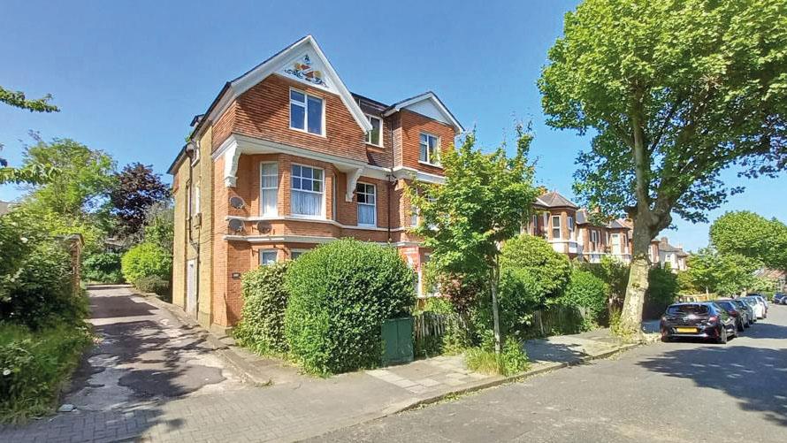 Flat 5, 105, Thornlaw Road, West Norwood, London, SE27 0SQ