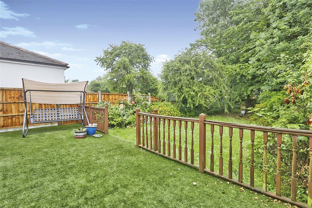 33, Blagreaves Avenue, DERBY, Derbyshire, DE23 2NT