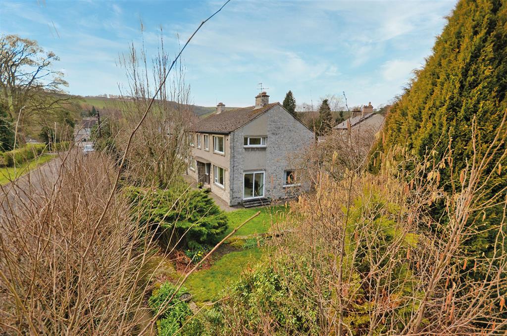 Tallowcroft, Baslow Road, BAKEWELL, Derbyshire, DE45 1QA