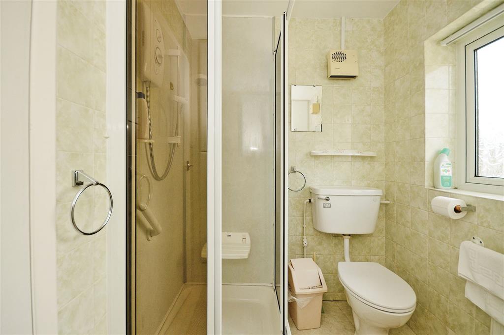 Tallowcroft, Baslow Road, BAKEWELL, Derbyshire, DE45 1QA