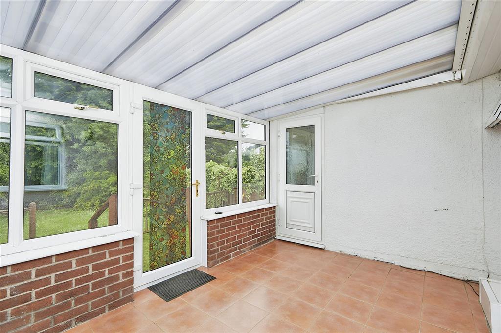 33, Blagreaves Avenue, DERBY, Derbyshire, DE23 2NT