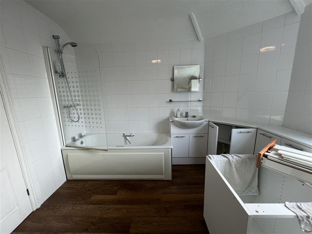 4, Wellington Villas, NOTTINGHAM, Nottinghamshire, NG7 1NP