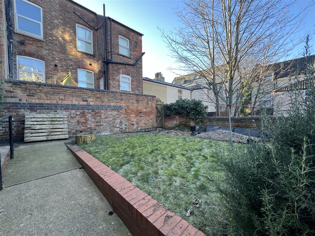 4, Wellington Villas, NOTTINGHAM, Nottinghamshire, NG7 1NP