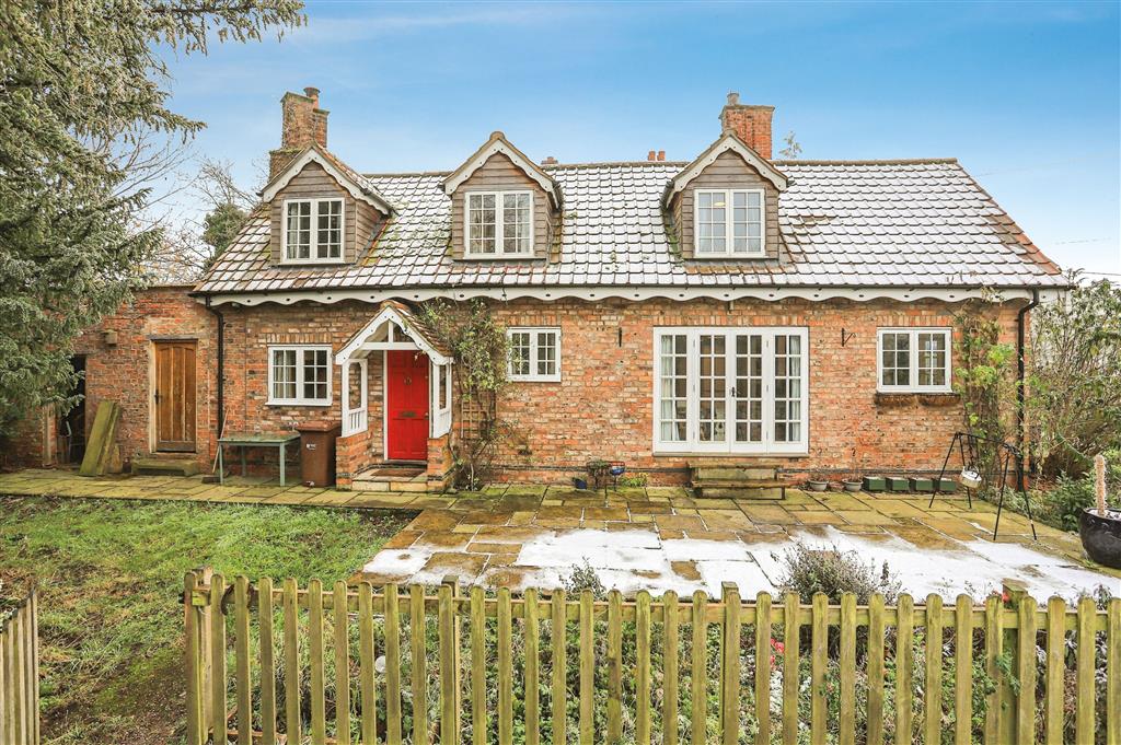 The Bungalow, Cottage Farm, Bad Bargain Lane, YORK, North Yorkshire, YO31 0LA