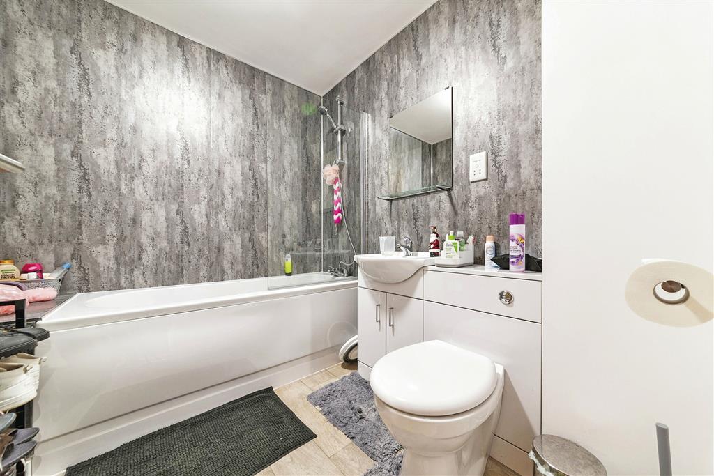 Flat 1, Lombard House, 41, Lombard Street, NEWARK, Nottinghamshire, NG24 1XG