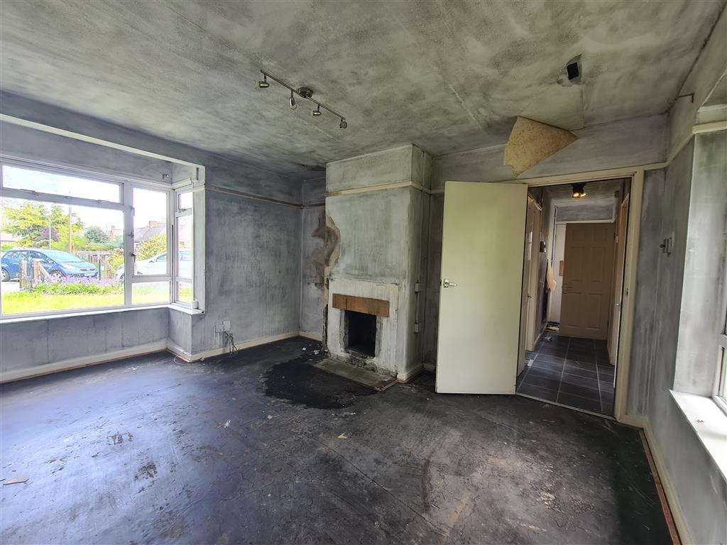 7, Bangors Close, IVER, Buckinghamshire, SL0 0AJ