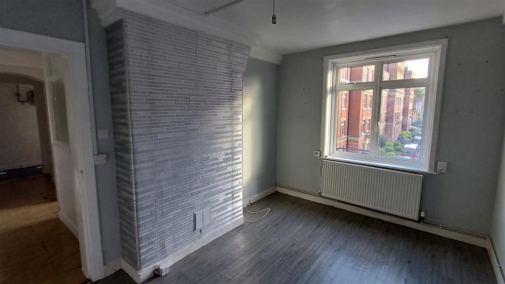 Flat 8, Block B Peabody Estate, Rosendale Road, London, SE24 9DZ