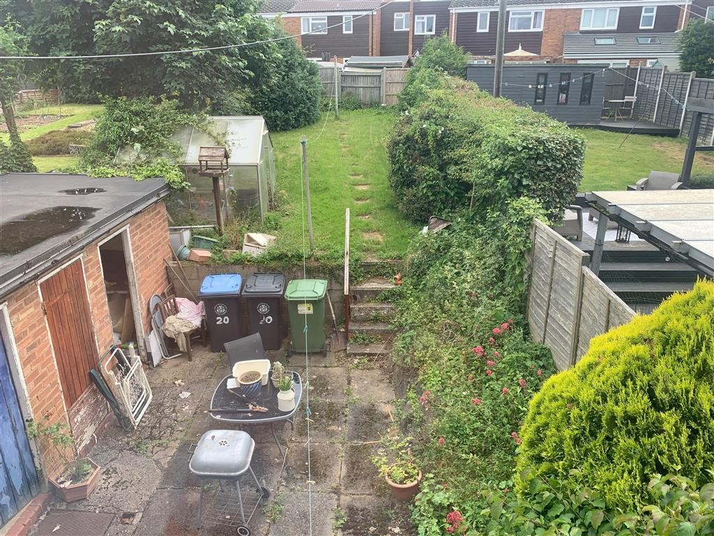 20, Crompton Avenue, ALCESTER, Warwickshire, B50 4DG