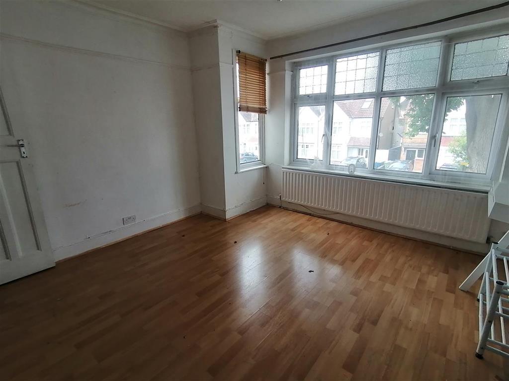 15a, Cambridge Road, HARROW, Middlesex, HA2 7LA