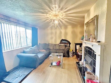 10, Thirlmere Place, KNOTTINGLEY, West Yorkshire, WF11 0NR