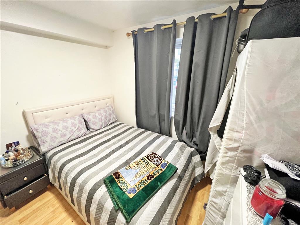 Flat 2, Birbeck House, Harrow Road, LONDON, London, NW10 5NA