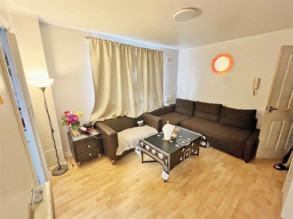 Flat 2, Birbeck House, Harrow Road, LONDON, London, NW10 5NA