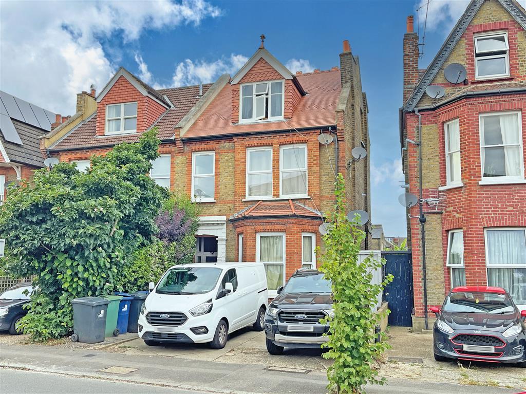 Flat 3, 51, Warwick Road, Ealing, London, W5 5PZ