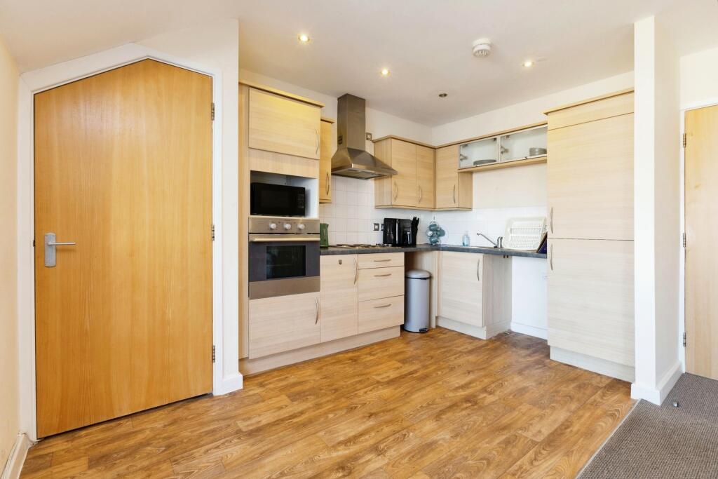 24, The Potteries, MIDDLESBROUGH, Cleveland, TS5 6DQ