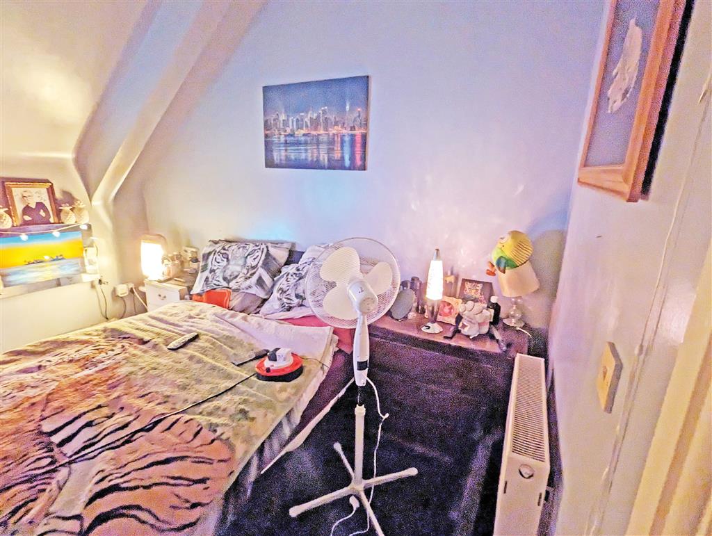 Flat 1 and 2, 1, Granville Street, SUNDERLAND, Tyne and Wear, SR4 6BH