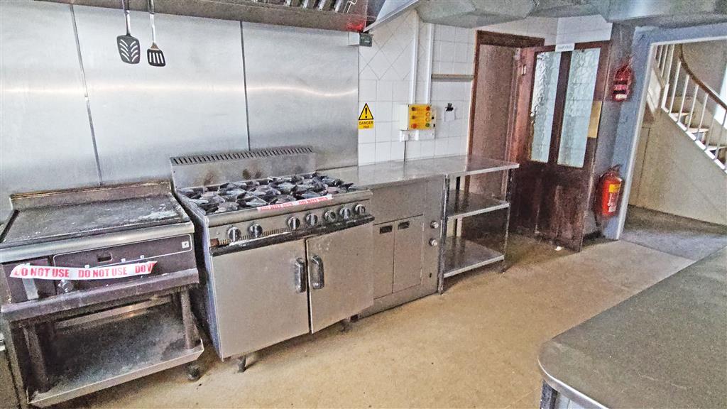 Unicorn Inn, Bayford, WINCANTON, Somerset, BA9 9NL