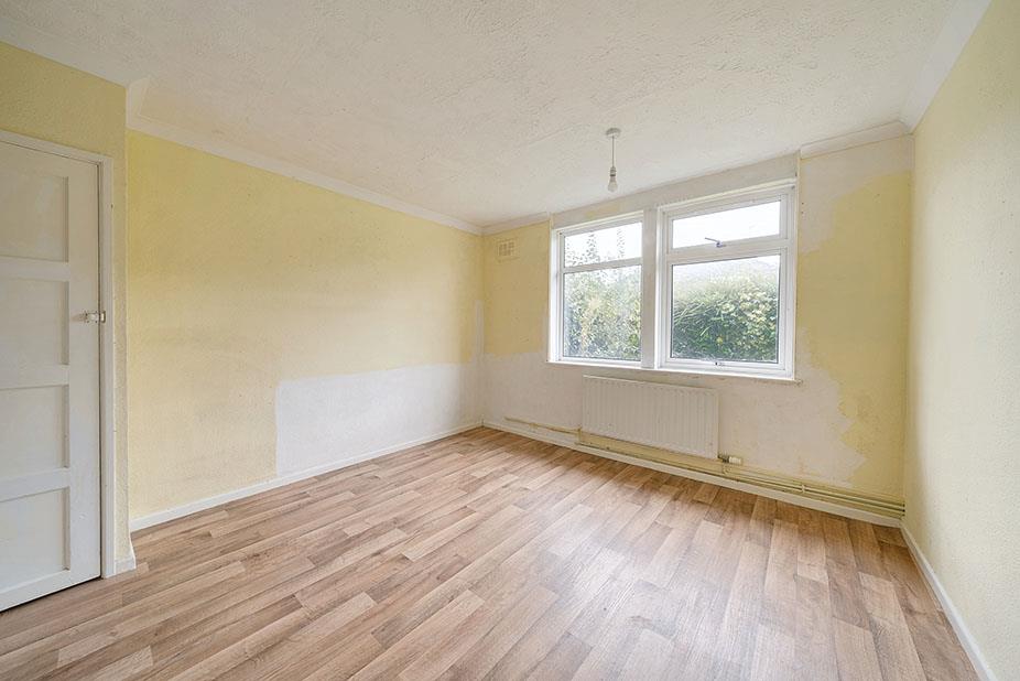 49, Woodland Avenue, BURGESS HILL, West Sussex, RH15 0PD