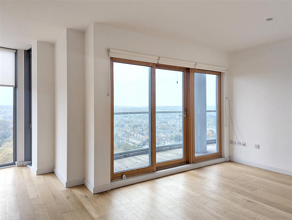 Flat 108, Altitude Apartments, 9, Altyre Road, CROYDON, Surrey, CR0 5BP