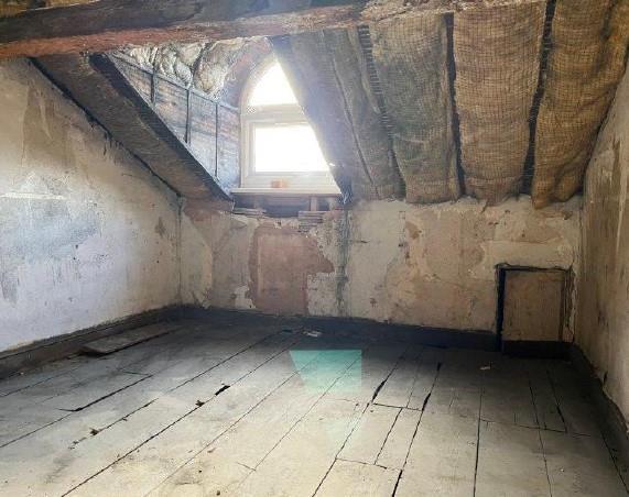 10, Oak Lane, BRADFORD, West Yorkshire, BD9 4PX