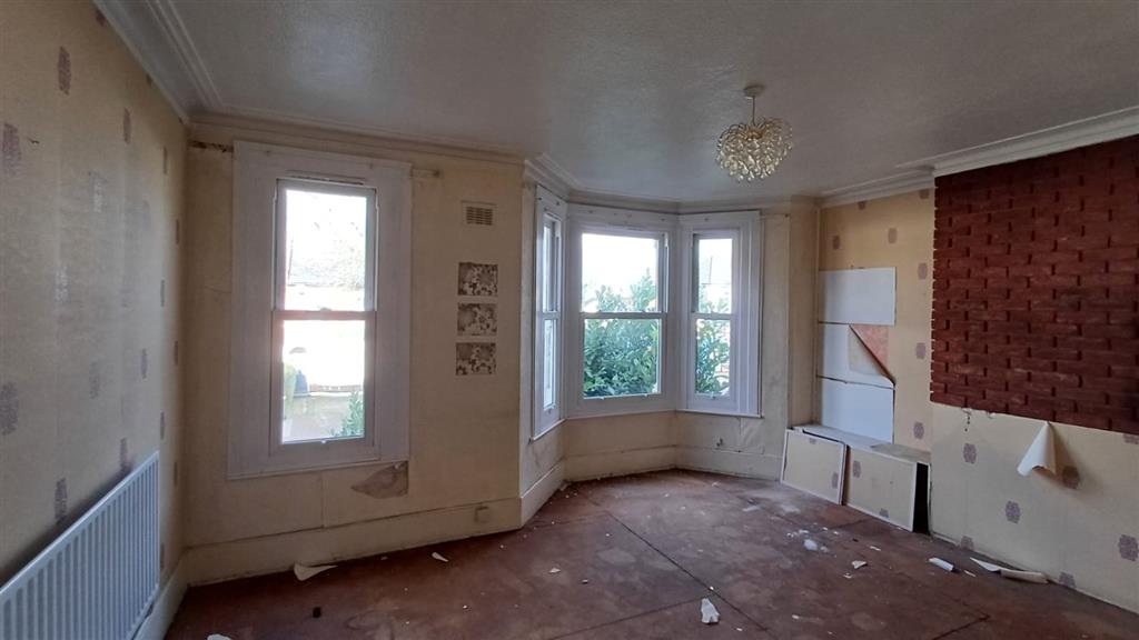 474B, Romford Road, London, E7 8AP