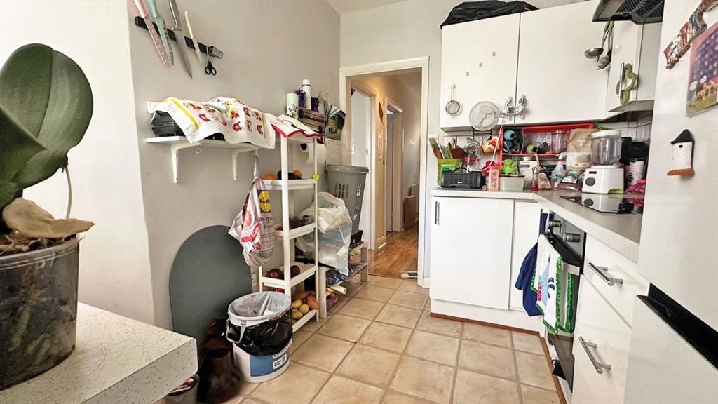 117, Wide Way, MITCHAM, Surrey, CR4 1BQ