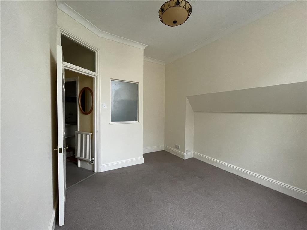 3a New Steine Mansions, Devonshire Place, BRIGHTON, East Sussex, BN2 1QJ