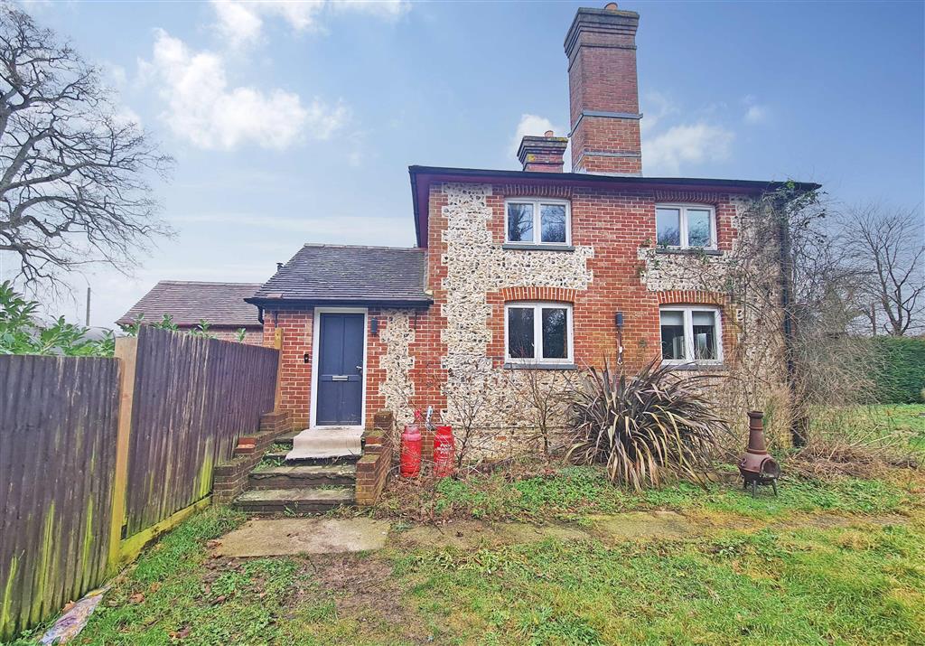 18 Park Farm Cottages, Chichester Road, ARUNDEL, West Sussex, BN18 0AQ