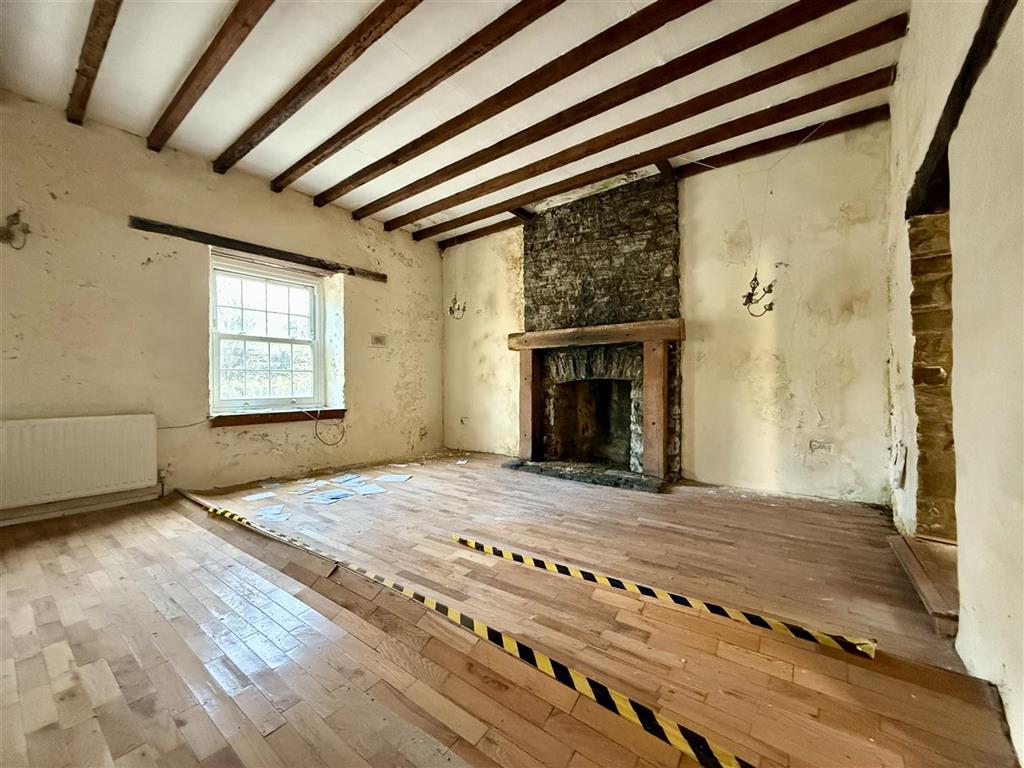 Swn Y Nant, New Inn, PENCADER, Dyfed, SA39 9AZ