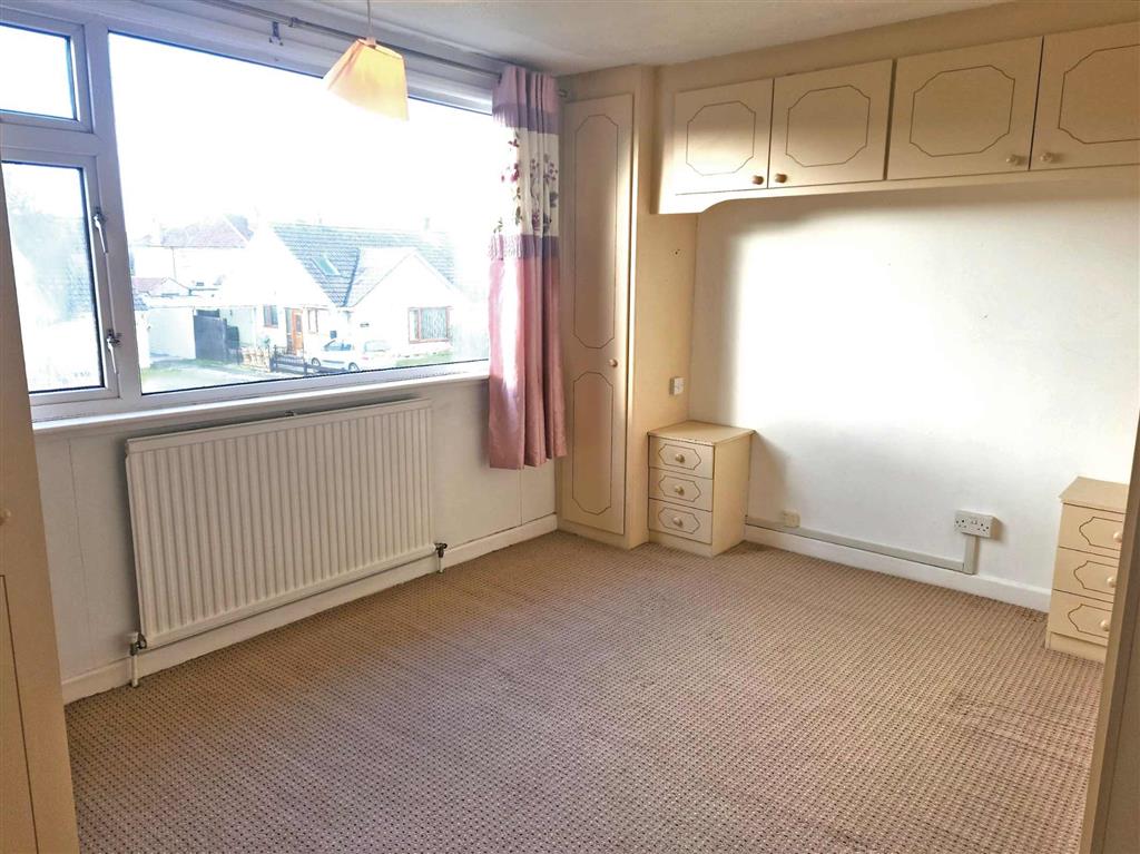 17, Thornbury Drive, WESTON-SUPER-MARE, Avon, BS23 4YF