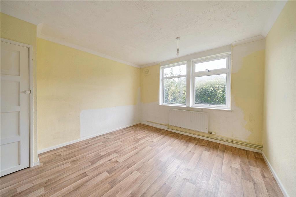 49, Woodland Avenue, BURGESS HILL, West Sussex, RH15 0PD