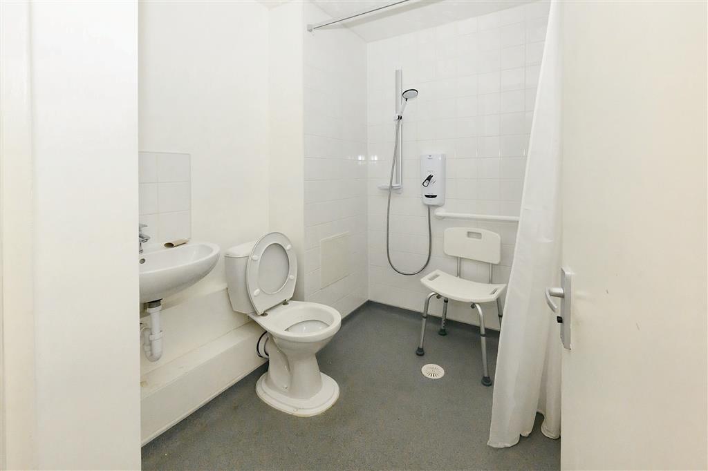 29, Playford Square, LUTON, Bedfordshire, LU4 9BE