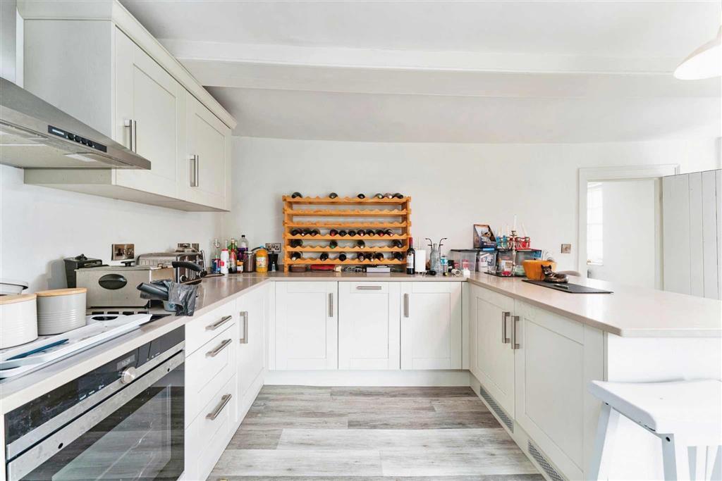 Flat 2, Plumbers Mews, NEWMARKET, Suffolk, CB8 8PB