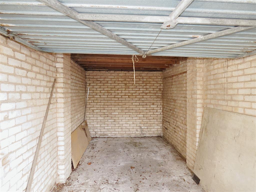 9, St. James Gardens, LEYLAND, Lancashire, PR26 7XA