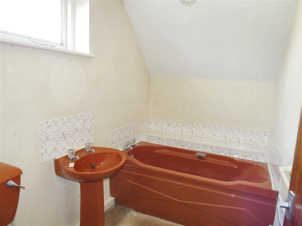 9, St. James Gardens, LEYLAND, Lancashire, PR26 7XA