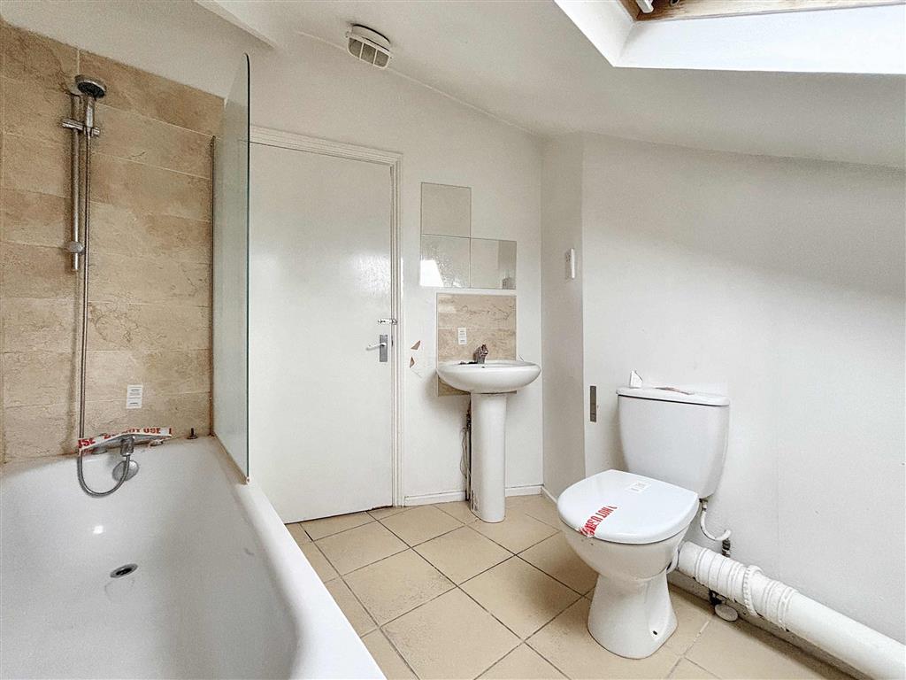 Second Floor, 83, Osbaldeston Road, Stoke Newington, London, N16 6NP