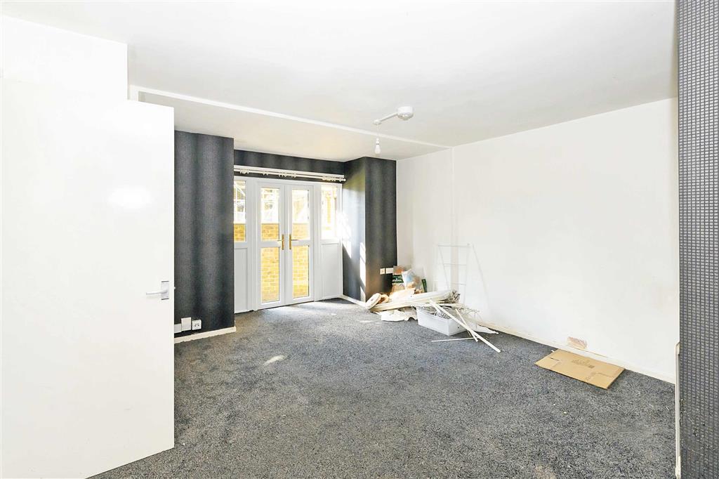 29, Playford Square, LUTON, Bedfordshire, LU4 9BE