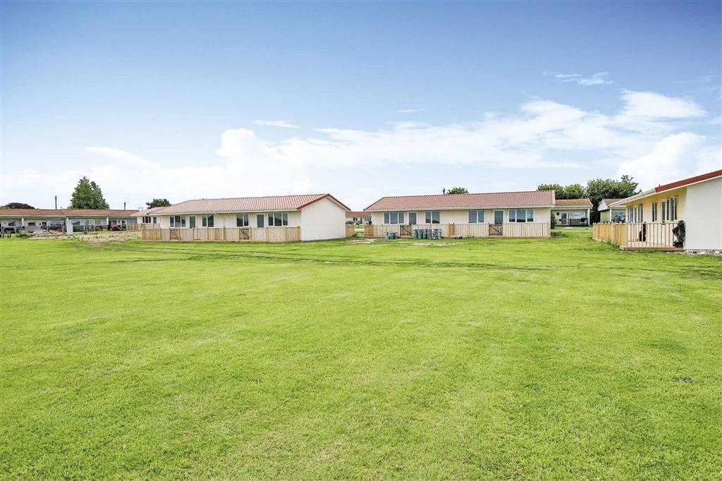 100 Rainbows End Chalet Park,, Mill Lane, NORWICH, Norfolk, NR12 0HN