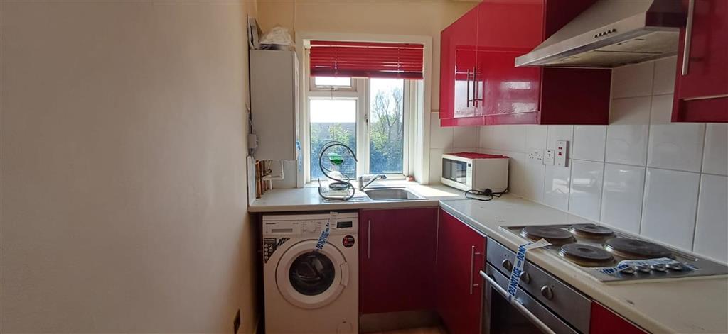 74A, Edgware Way, EDGWARE, Middlesex, HA8 8JS