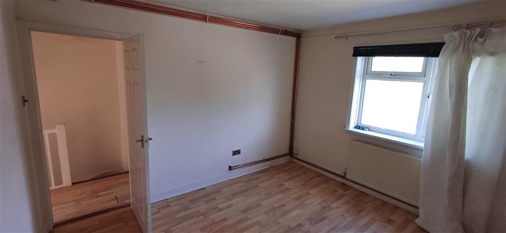 74A, Edgware Way, EDGWARE, Middlesex, HA8 8JS