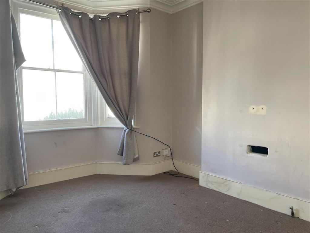 26, Newland Road, WORTHING, West Sussex, BN11 1JR