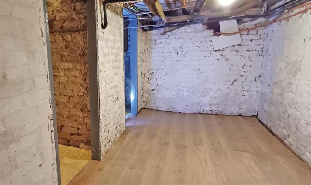 Basement Area, 42, Baldry Gardens, Streatham, London, SW16 3DJ