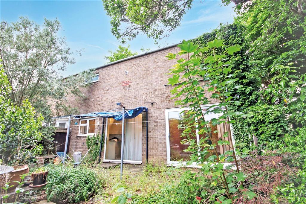 33, Sandford, Ravensthorpe, Peterborough, PE3 7LH