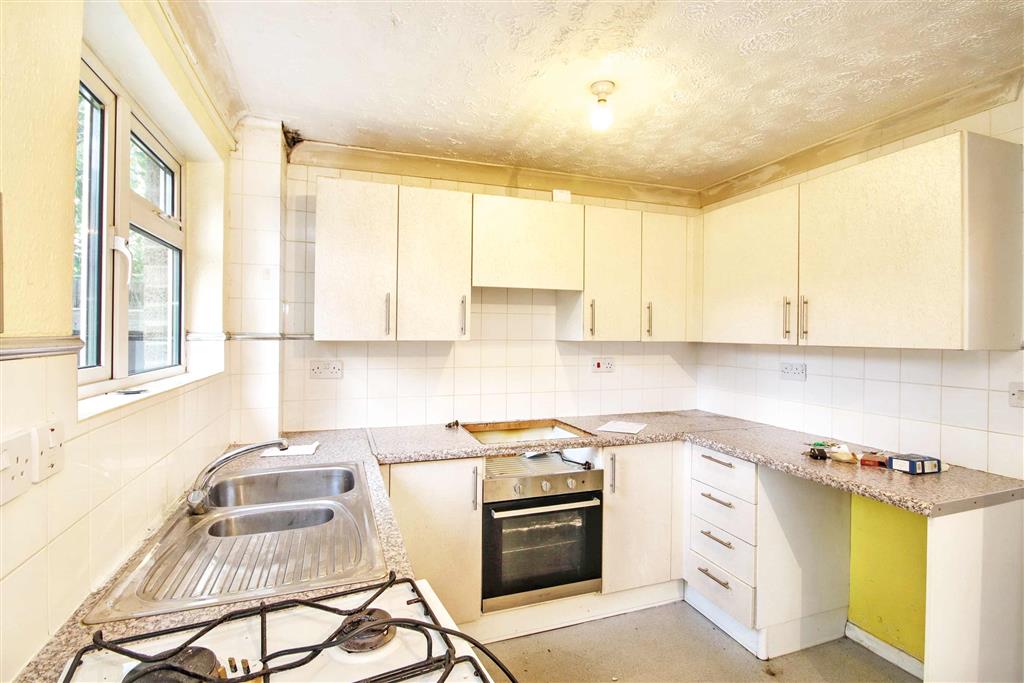 33, Sandford, Ravensthorpe, Peterborough, PE3 7LH