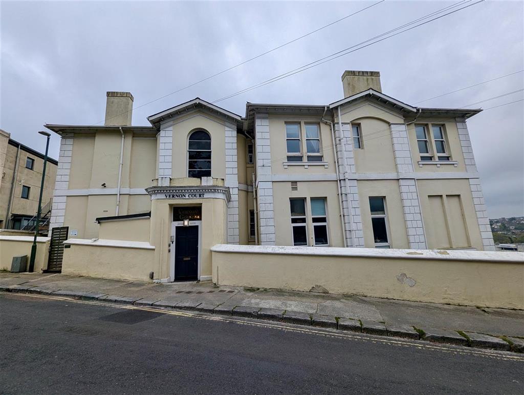 Flat 1, Vernon Court, Warren Road, TORQUAY, Devon, TQ2 5TR